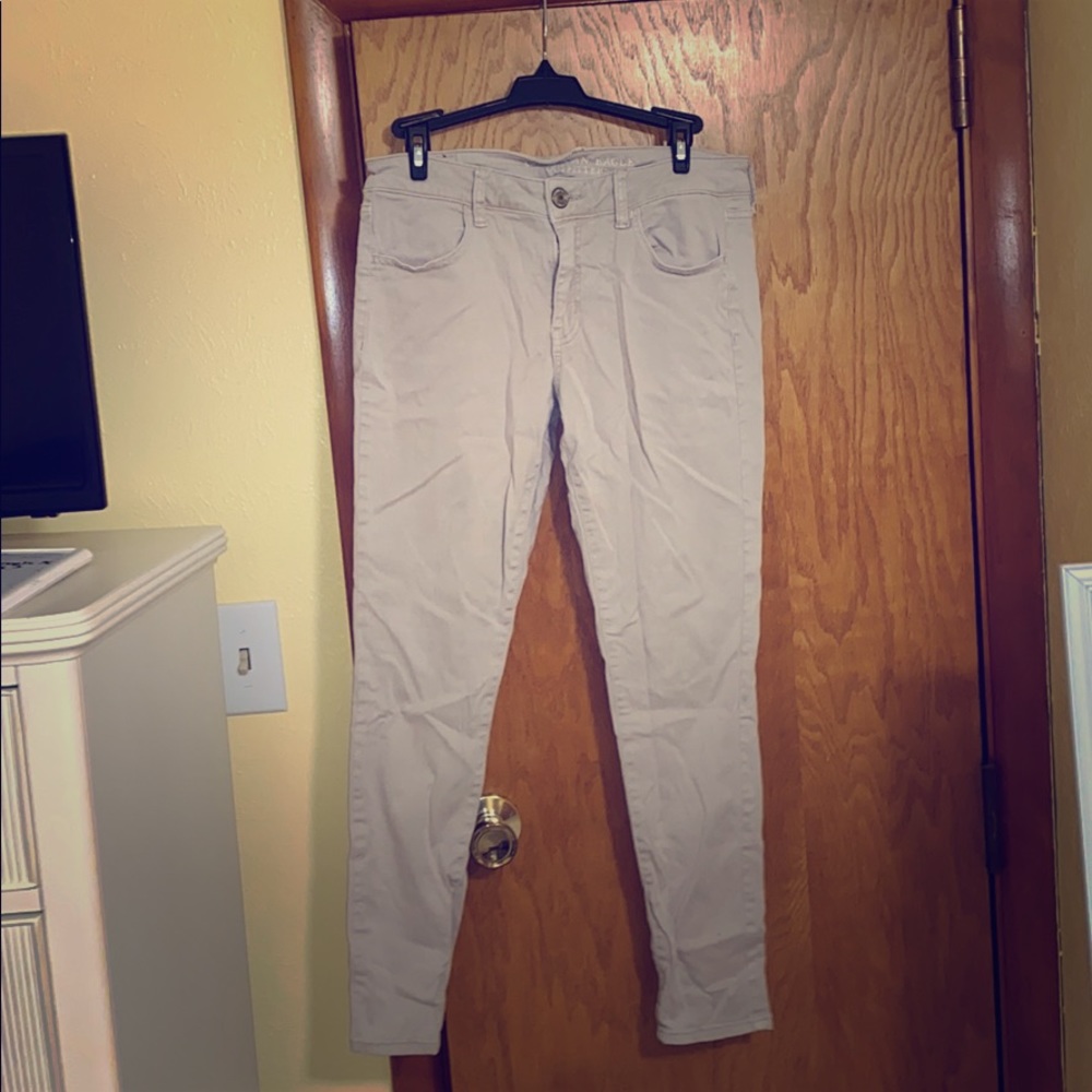 American Eagle Khaki Jeggings